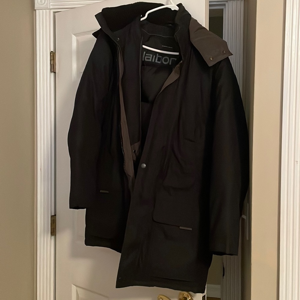 Claiborne Down Jacket Mint!